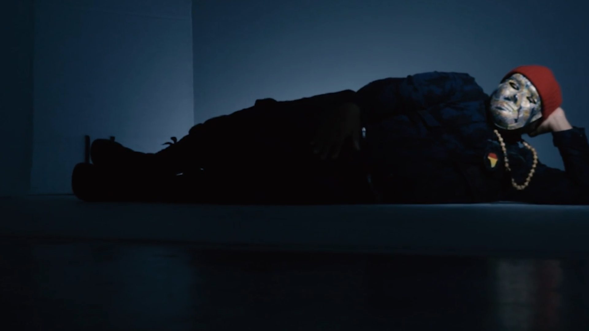 Toni Sauna – The Topping (Video Premiere)